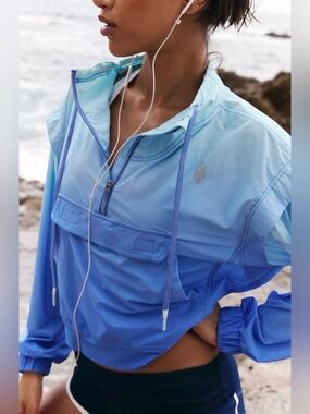 FP Movement Backspin Quarter Zip in Ombré - Size XL - NWOT 💙
